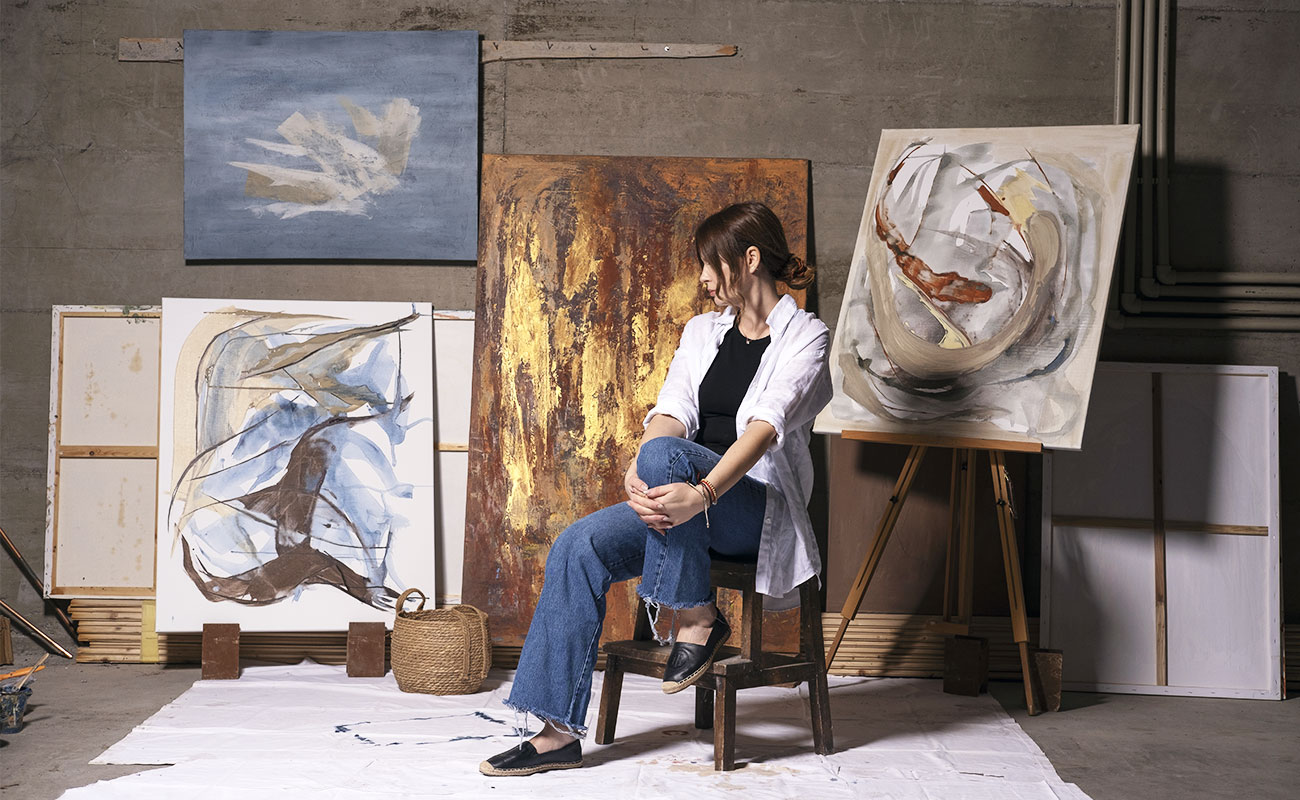 Ana Mitevska: The Vivid World of an Abstract Expressionist