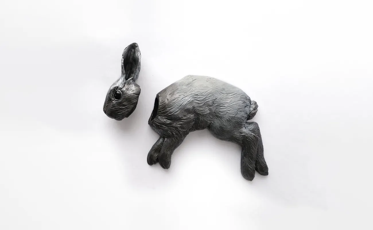 Darla Jackson: Crafting Narrative through Animal Sculptures
