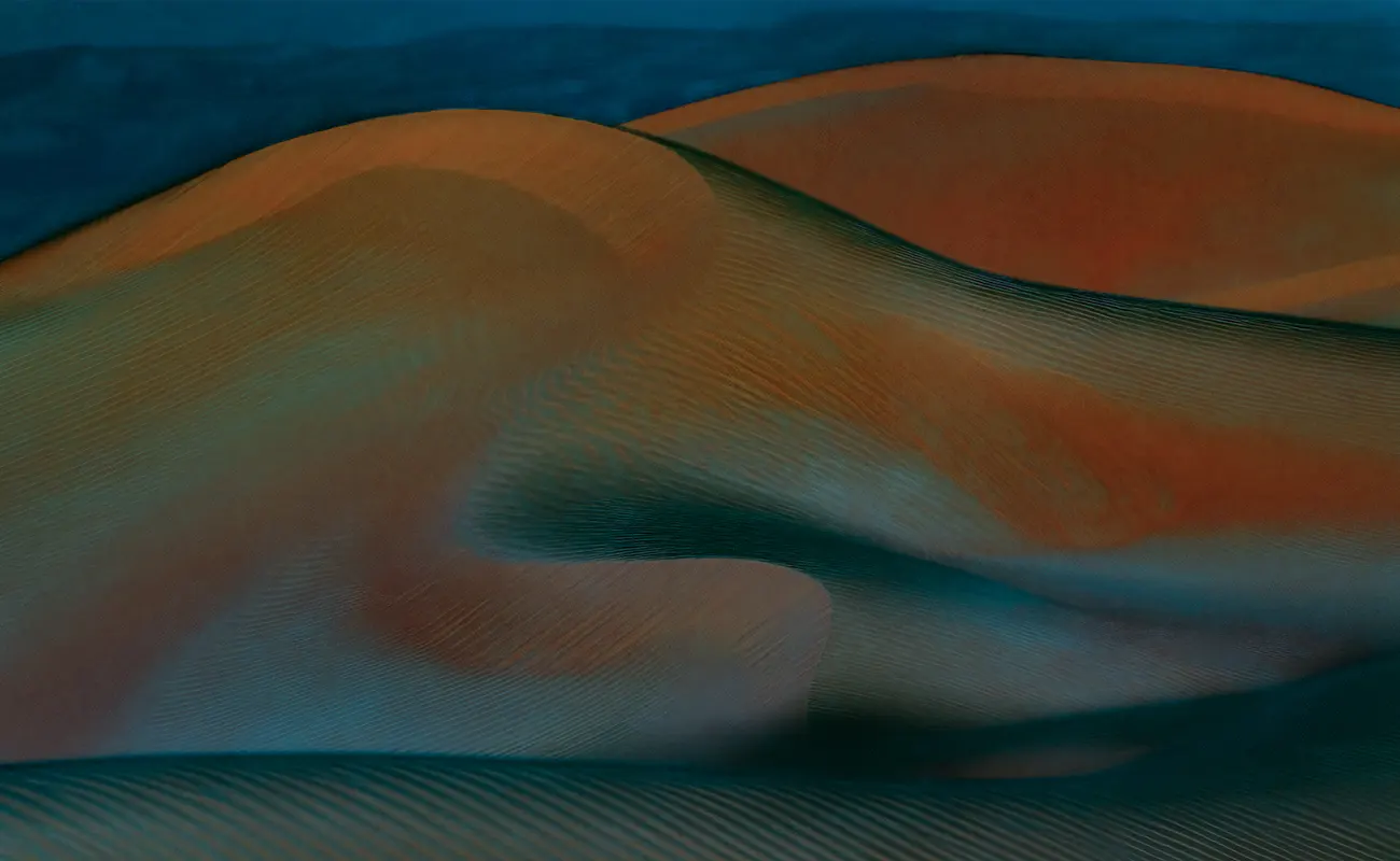 Marek Boguszak: Crafting Visual Poetry in the Sands of Time