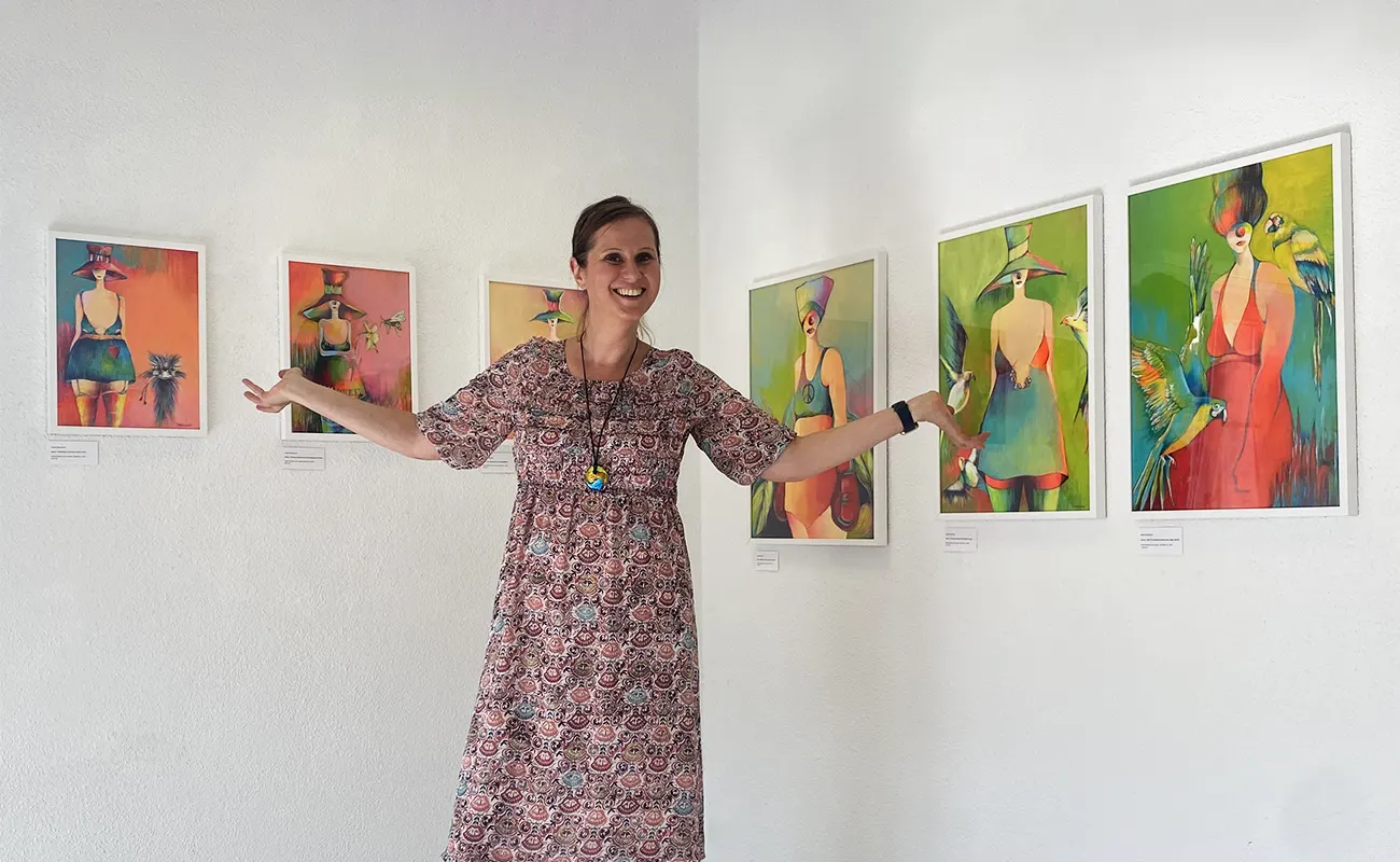 Magda Betkowska: Painting the Essence of Womanhood