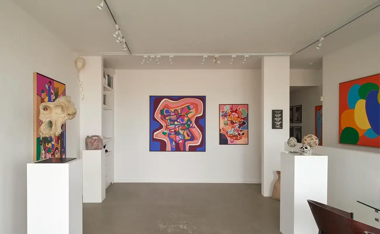 Julie Loeckx: Painting the Geometry of Joy