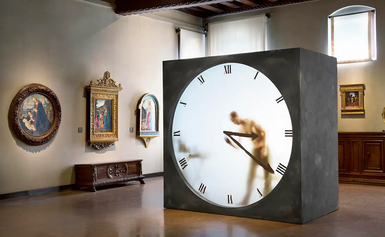 Maarten Baas: Imperfection as a Measure of Time