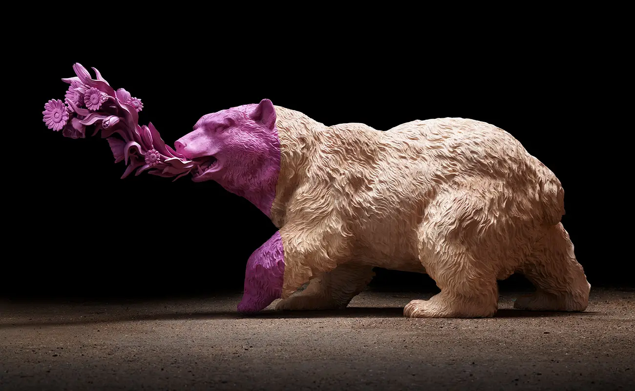 Willy Verginer: Sculpting Color Into the Body of Nature