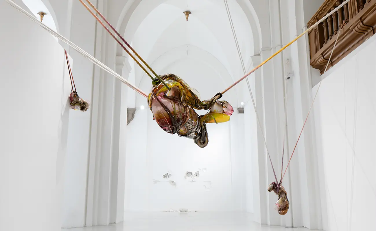 Maria Koshenkova: Glass in a State of Becoming and Strain