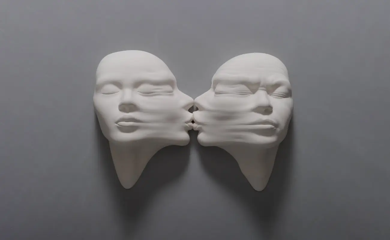 Johnson Tsang: Fragility Transformed Into Power